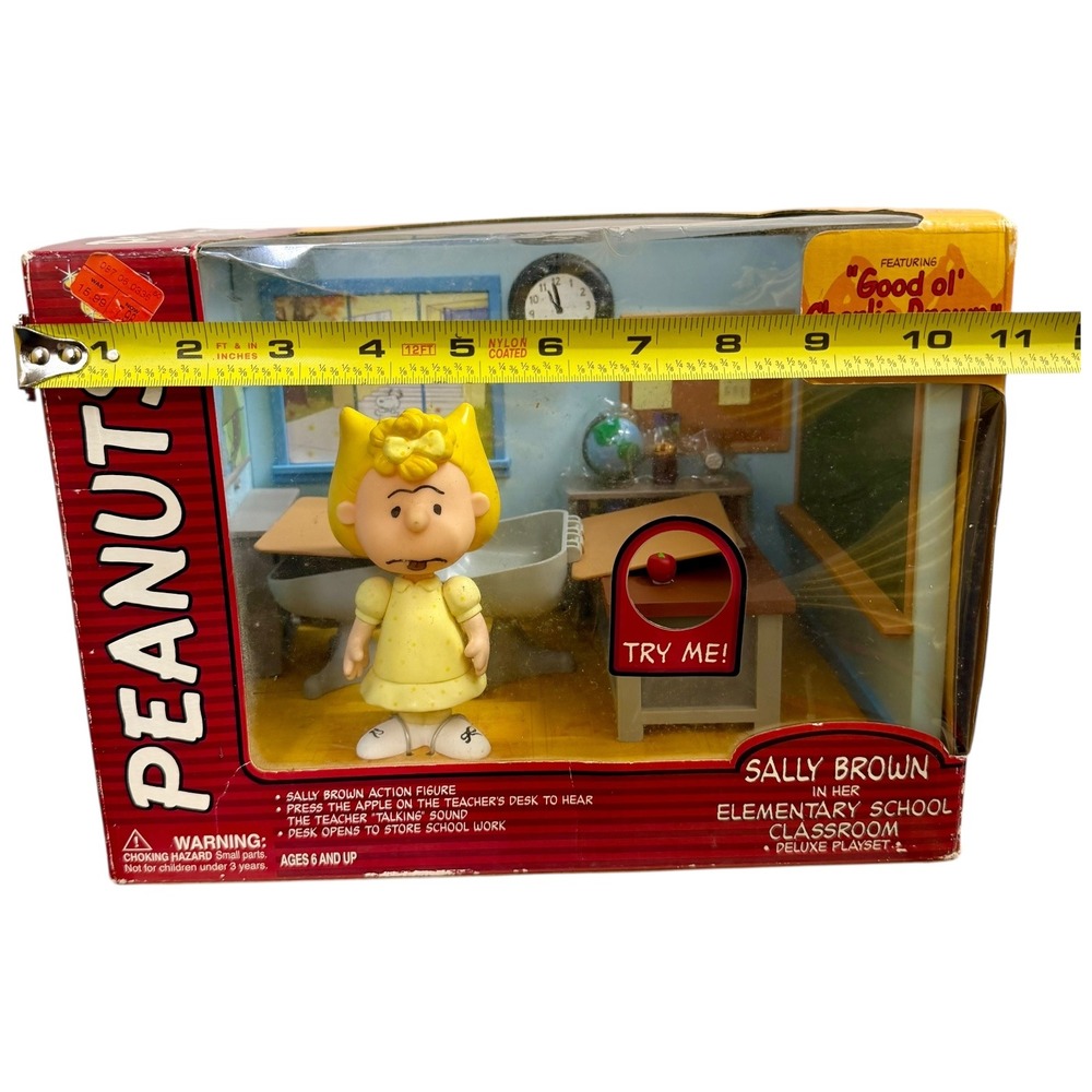 Peanuts Sally Brown‎ Elementary School Classroom Deluxe Playset Schulz - Picture 9 of 10